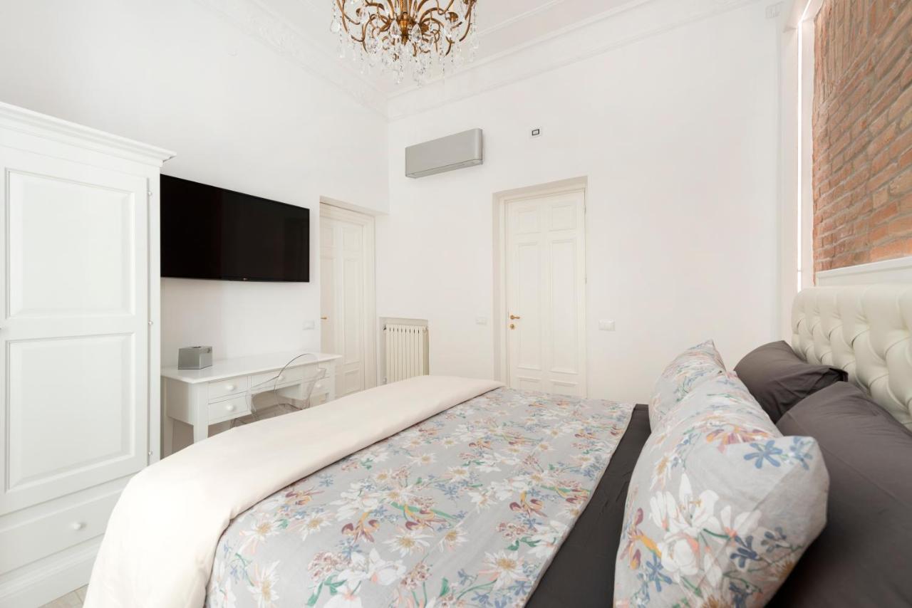 Primus Monti Suites Exterior photo