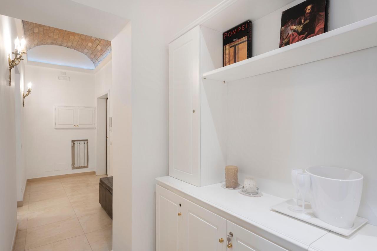 Primus Monti Suites Exterior photo