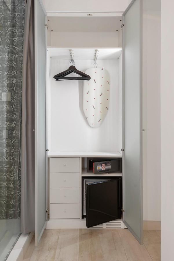 Primus Monti Suites Exterior photo